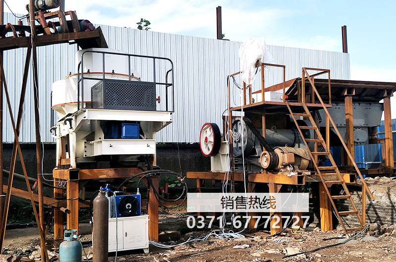 高純硅微粉生產線供應商：連云港潤泰機電設備有限公司作為參展單位亮相2020全國石英大會！